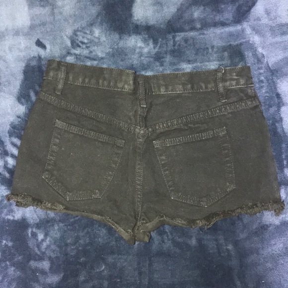 Studded Fray Denim Jean High Waisted Shorts - Picture 3 of 3
